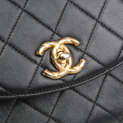 CHANEL Trendy Lambskin Spirit Top Handle - Black