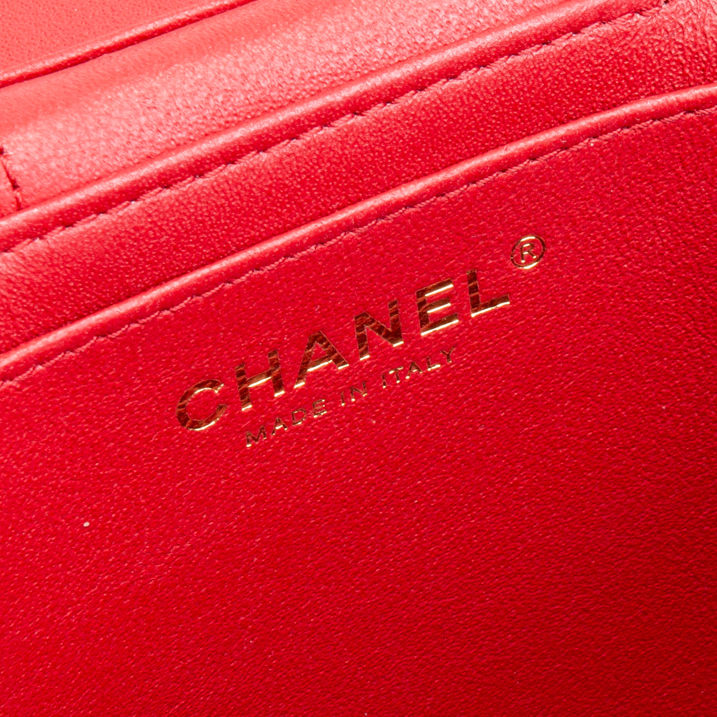 CHANEL Trendy CC Lambskin Vanity Top Handle - Red