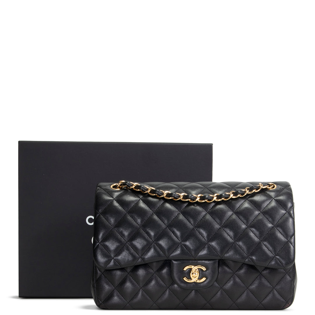 CHANEL Classic Jumbo Double Flap