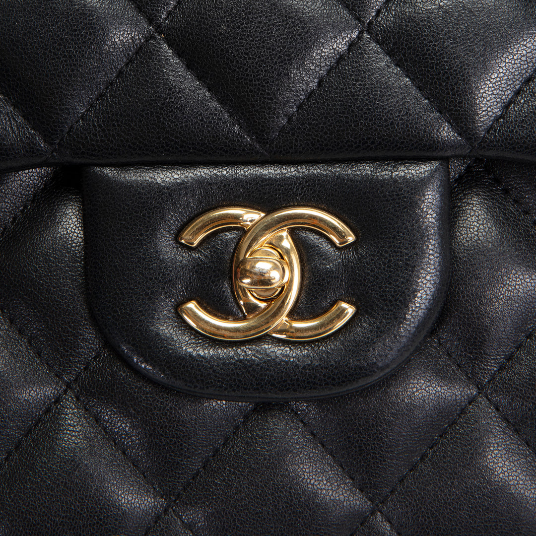 CHANEL Classic Jumbo Double Flap