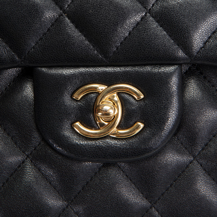 CHANEL Classic Jumbo Double Flap