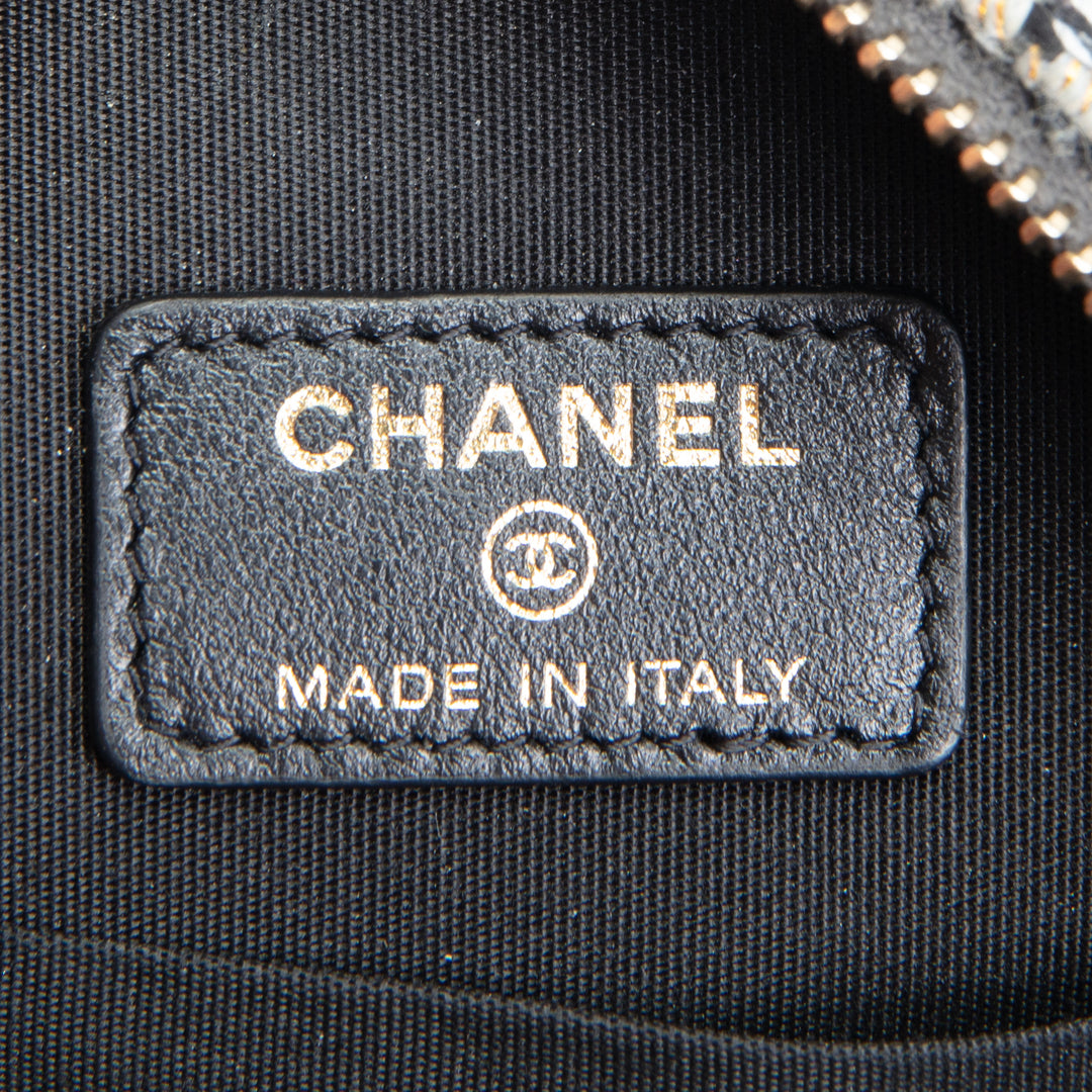 CHANEL 19 Round Clutch on Chain - Sequin