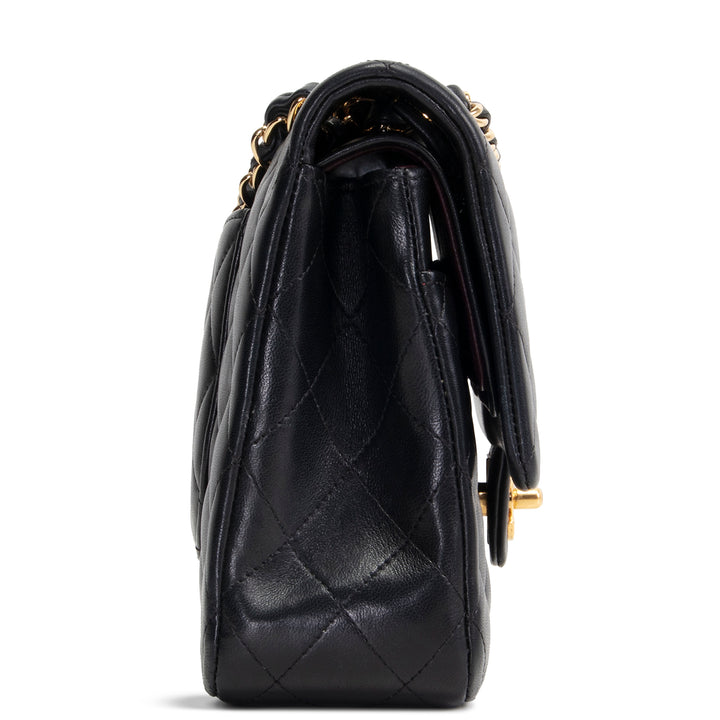 CHANEL Classic Lambskin Medium Double Flap - Black