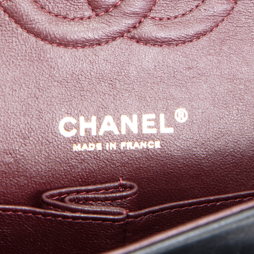 CHANEL Classic Lambskin Medium Double Flap - Black