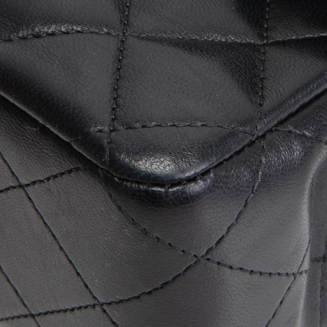 CHANEL Classic Lambskin Medium Double Flap - Black