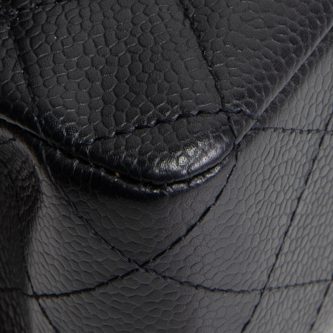 CHANEL Classic Caviar Medium Double Flap - Black