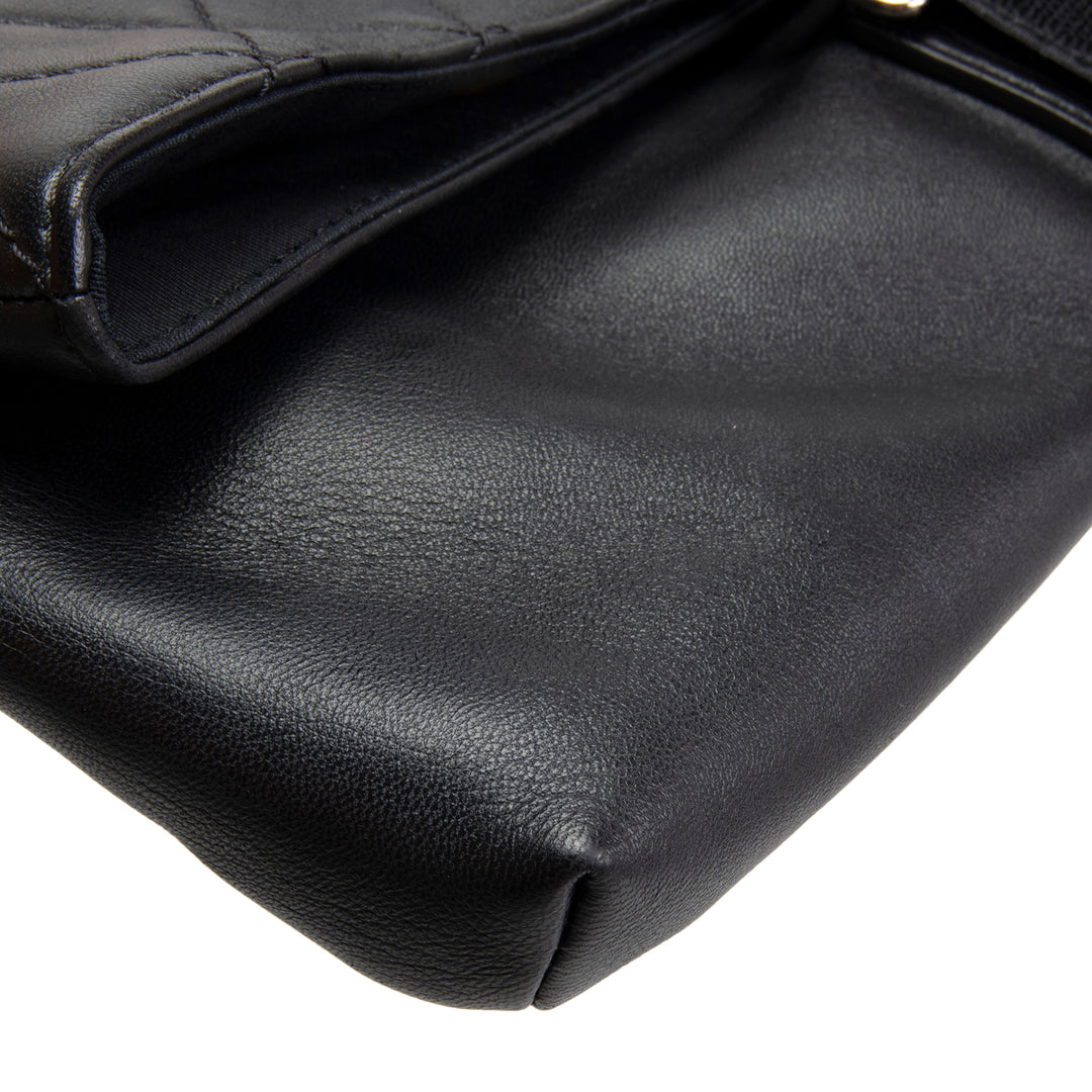 CHANEL Grip Clutch Black Calfskin