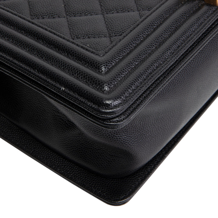 CHANEL Boy Bag Medium - Quilted Caviar