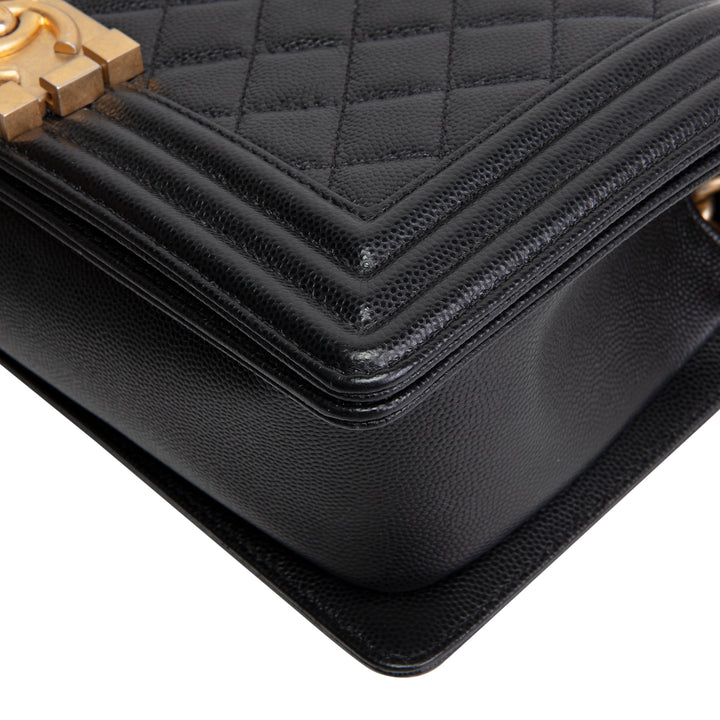 CHANEL Boy Bag Medium - Quilted Caviar