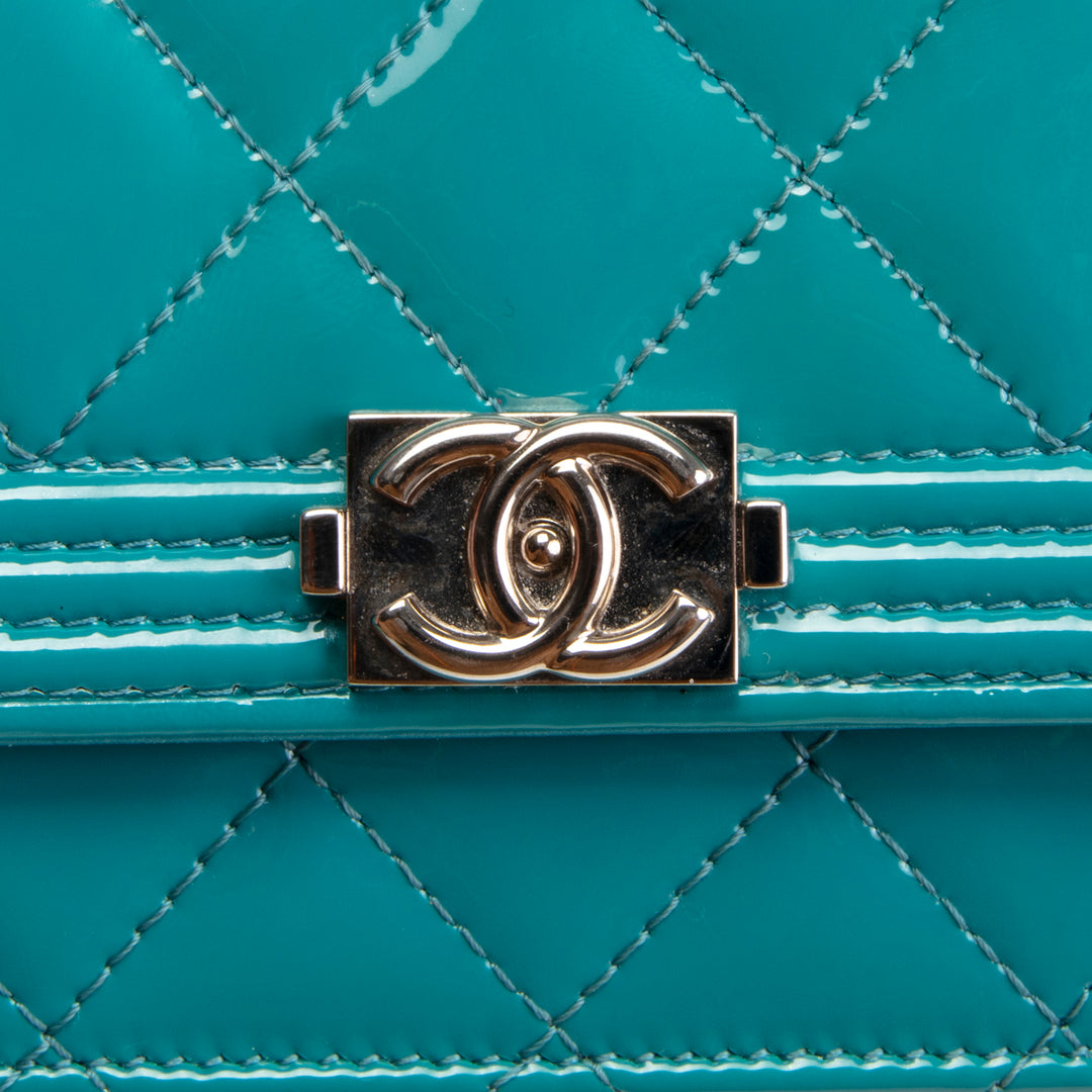CHANEL Patent Boy Wallet On Chain - Turquoise
