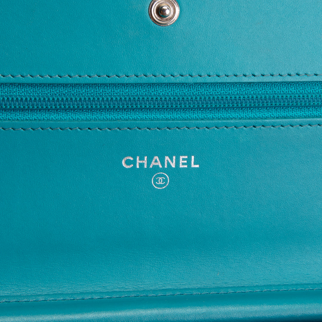 CHANEL Patent Boy Wallet On Chain - Turquoise