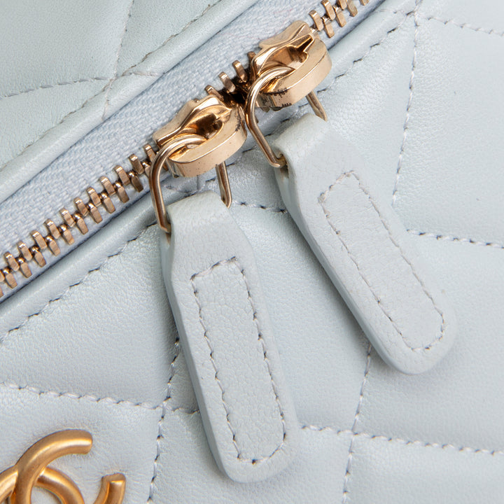CHANEL Small CC Crush Vanity - Light Blue