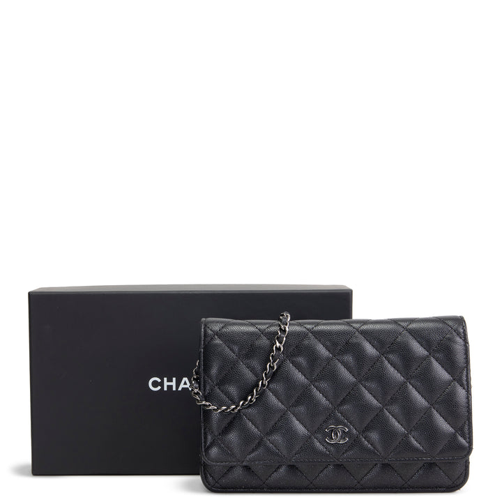 CHANEL Caviar Wallet On Chain - Shimmery Black