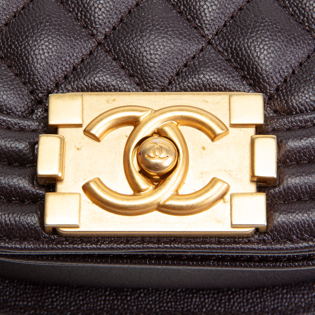 CHANEL Caviar Curve Mini Boy Messenger Bag - Plum