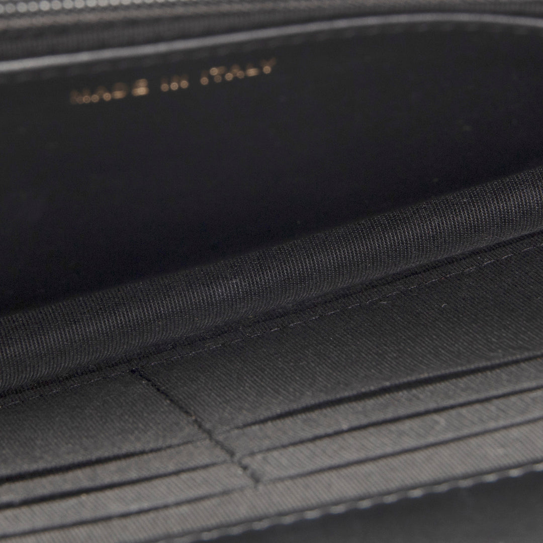 CHANEL Caviar Filigree Wallet on Chain - Black
