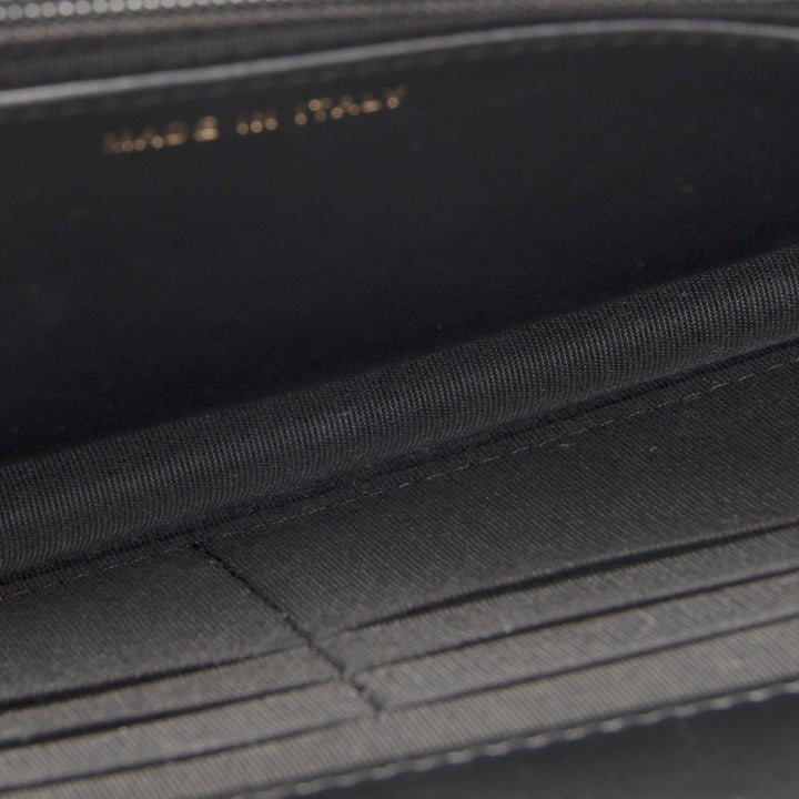 CHANEL Caviar Filigree Wallet on Chain - Black