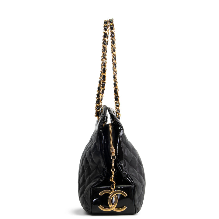 CHANEL Vintage Quilted CC Charm Tote OUTLET FINAL SALE