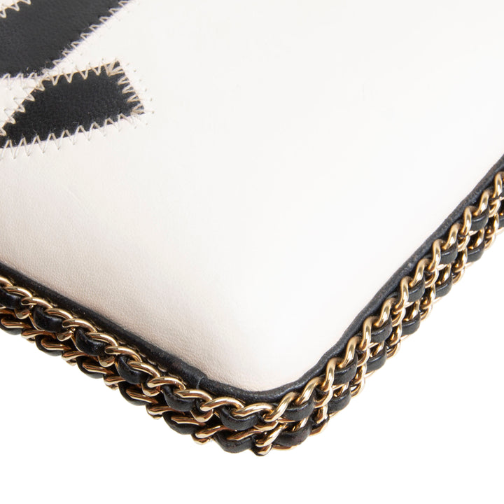 CHANEL Lambskin Logo Clutch On Chain - Black/White