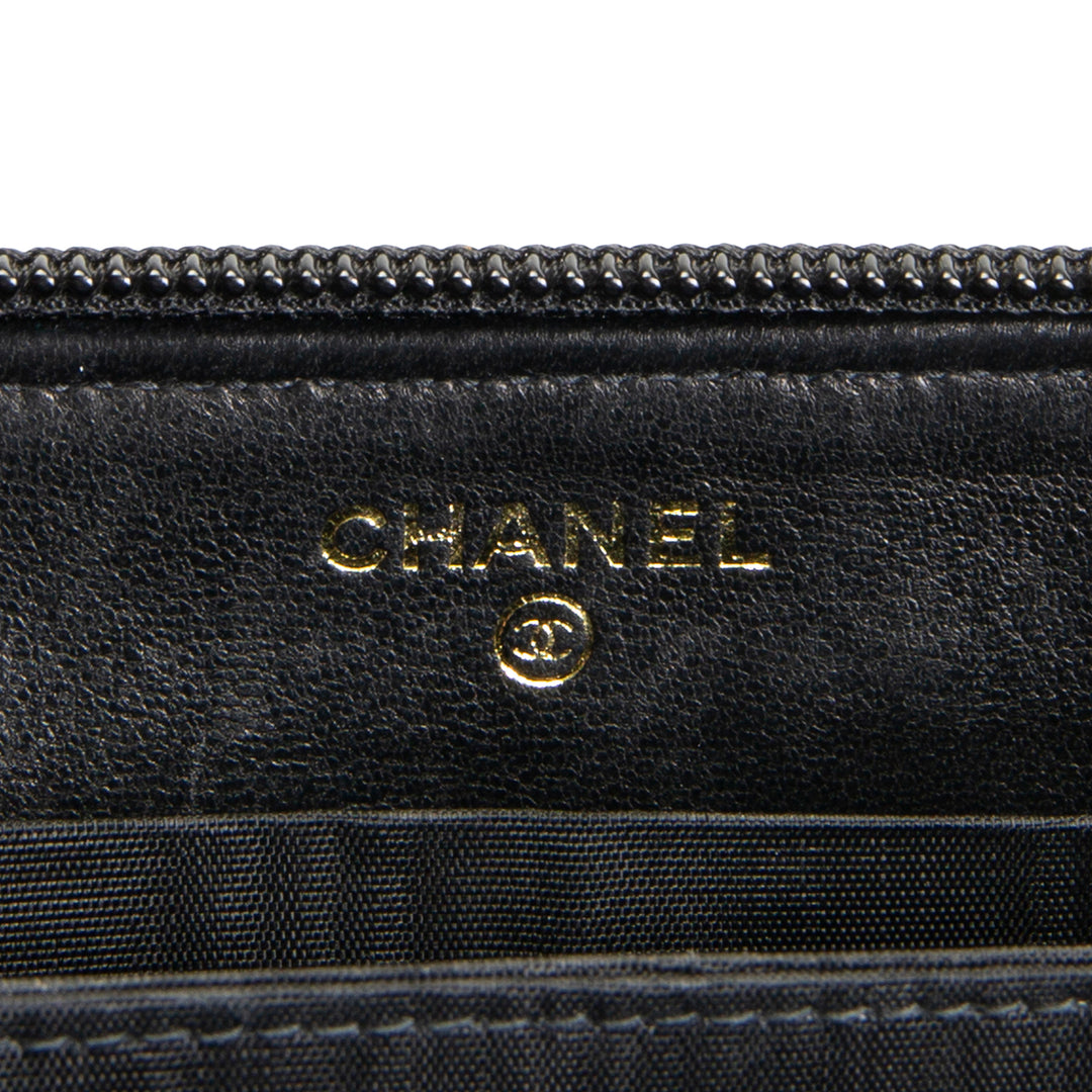 CHANEL Vintage CC Timeless Leather Wallet