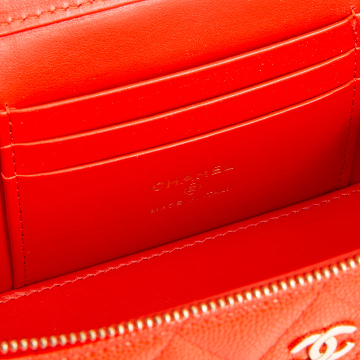 CHANEL Mini Vanity Case Quilted Caviar - Red