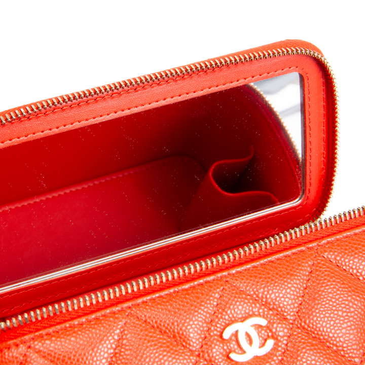 CHANEL Mini Vanity Case Quilted Caviar - Red
