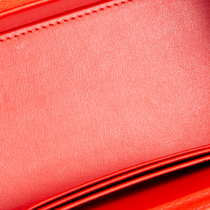 CHANEL Mini Vanity Case Quilted Caviar - Red