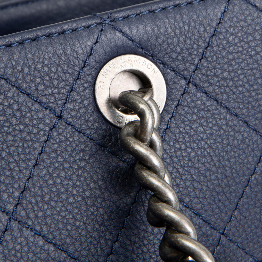 CHANEL Archi Chic Shopping Tote Large - Blue