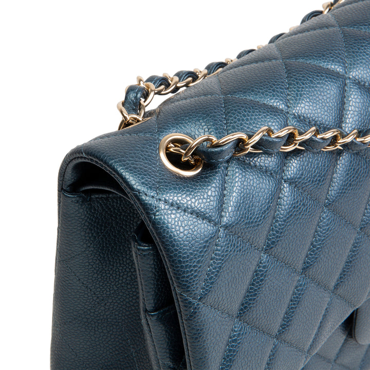 CHANEL Quilted Caviar Jumbo Double Flap Bag - Iridescent Navy