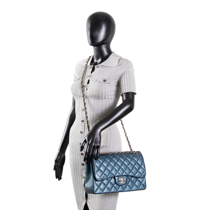 CHANEL Quilted Caviar Jumbo Double Flap Bag - Iridescent Navy