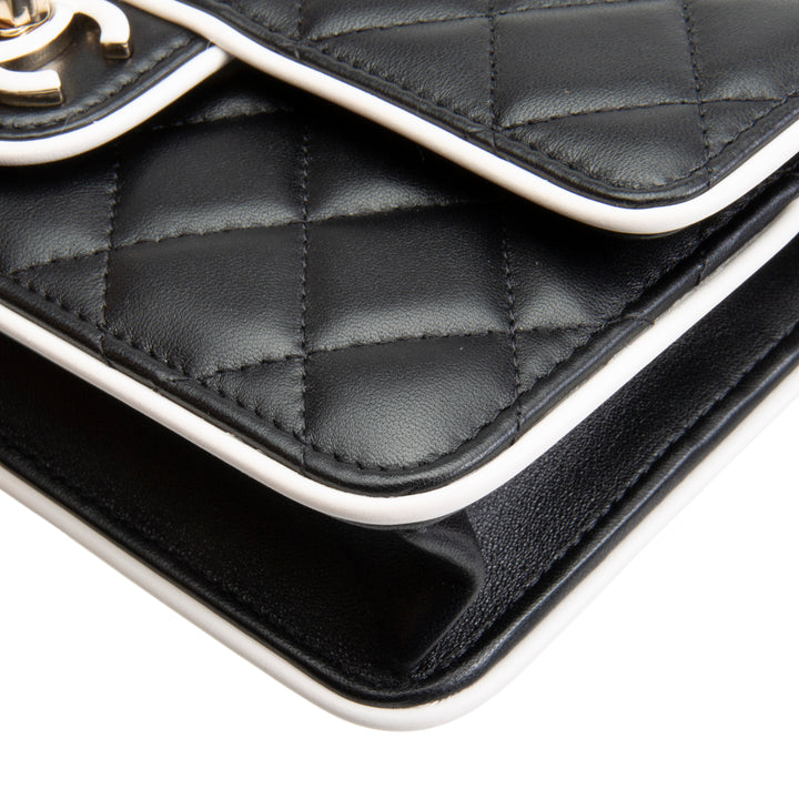 CHANEL Quilted Wallet On Chain - Black