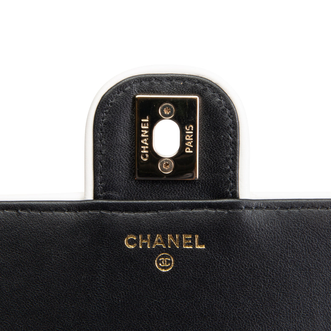 CHANEL Quilted Wallet On Chain - Black
