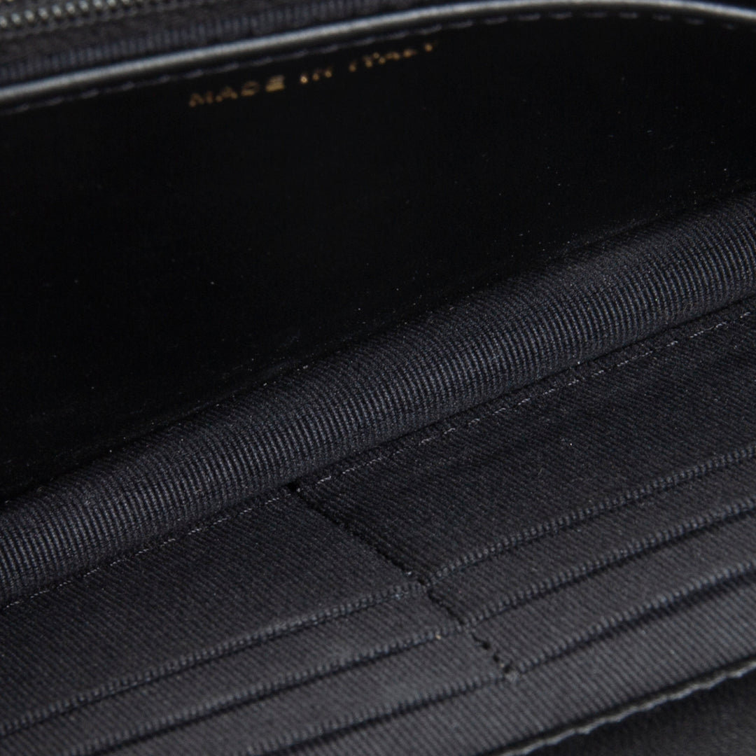 CHANEL Quilted Wallet On Chain - Black