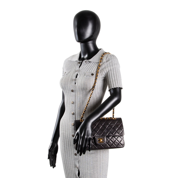 CHANEL Vintage Lambskin Medium Double Flap - Black