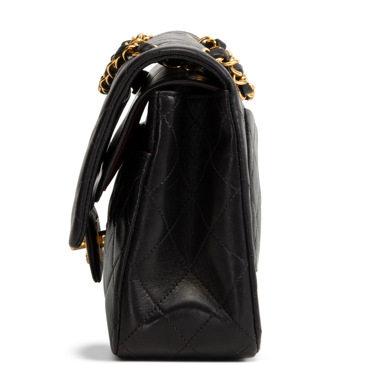 CHANEL Vintage Lambskin Medium Double Flap - Black
