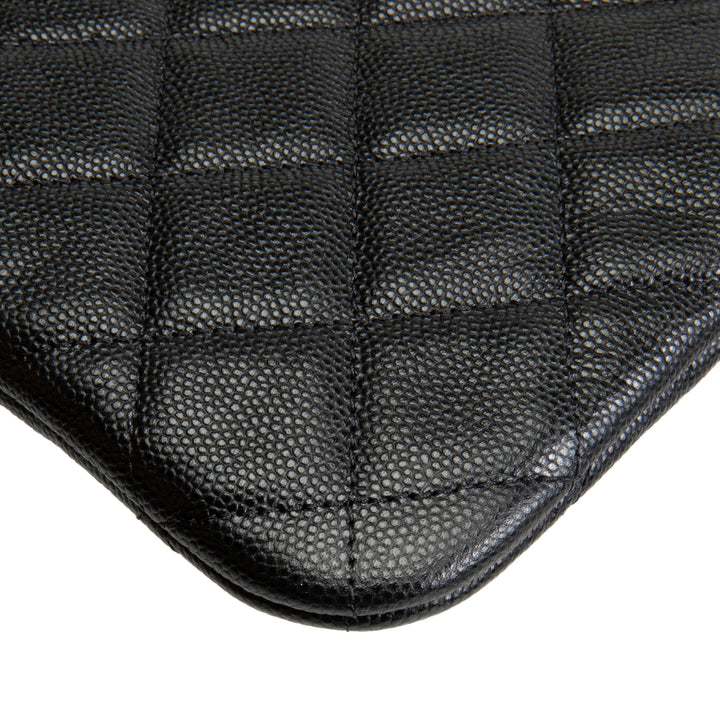 CHANEL Caviar Medium O-Case - Black