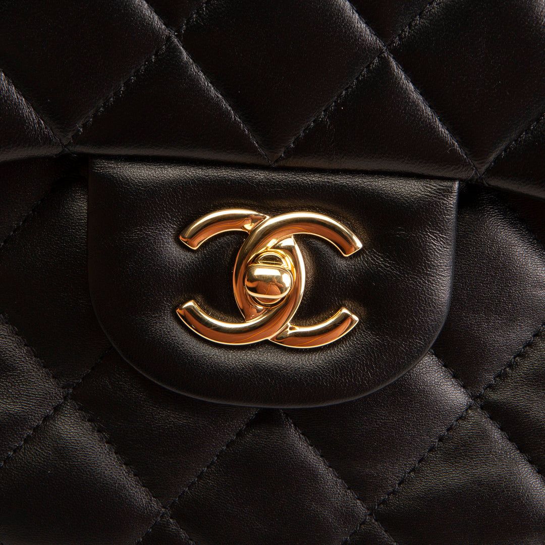 CHANEL Lambskin Classic Double Flap Jumbo - Black