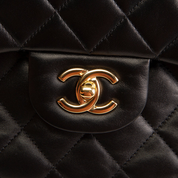 CHANEL Lambskin Classic Double Flap Jumbo - Black