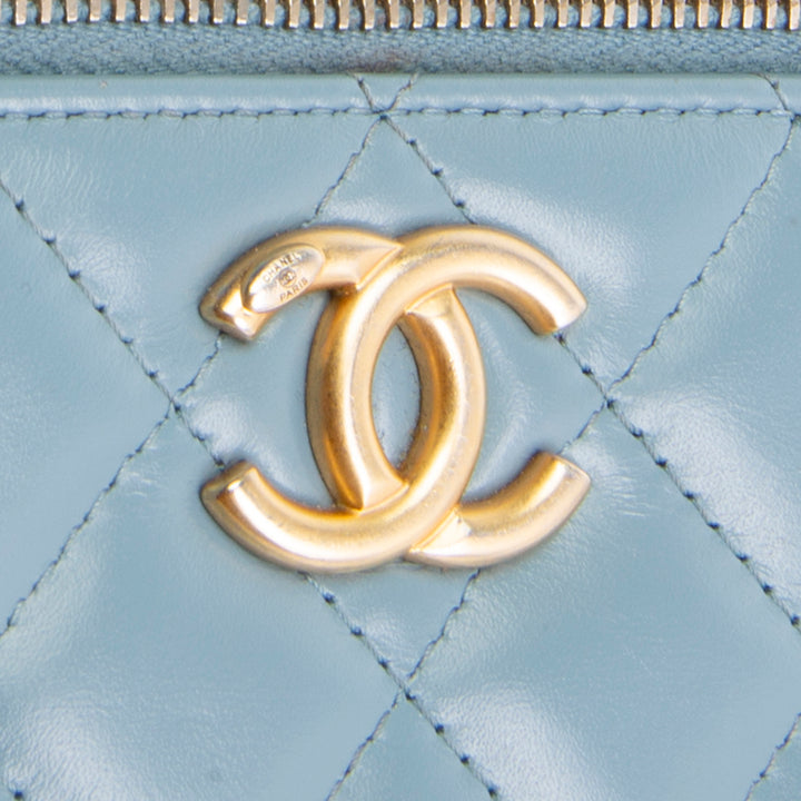 CHANEL Vanity Case w/ Adjustable Chain Strap - Quilted Lambskin
