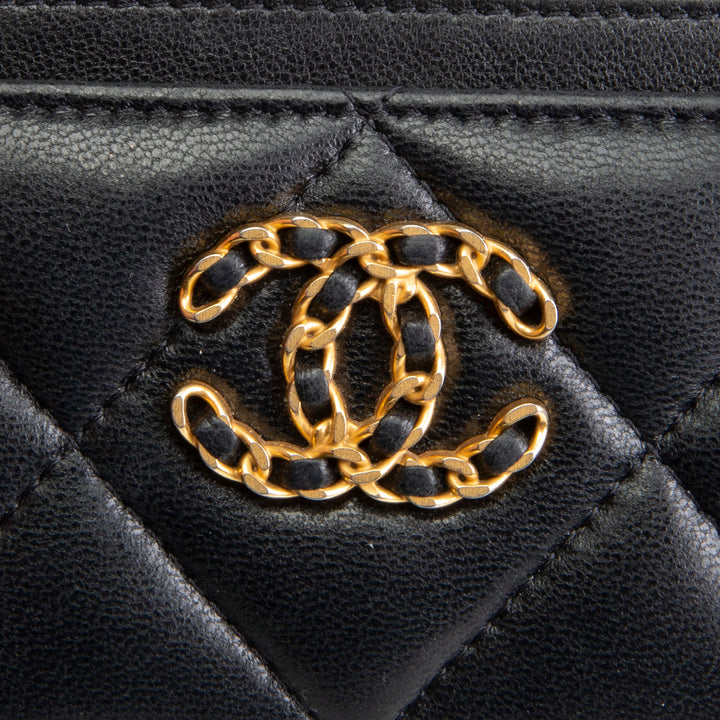 CHANEL 19 Card Holder - Black