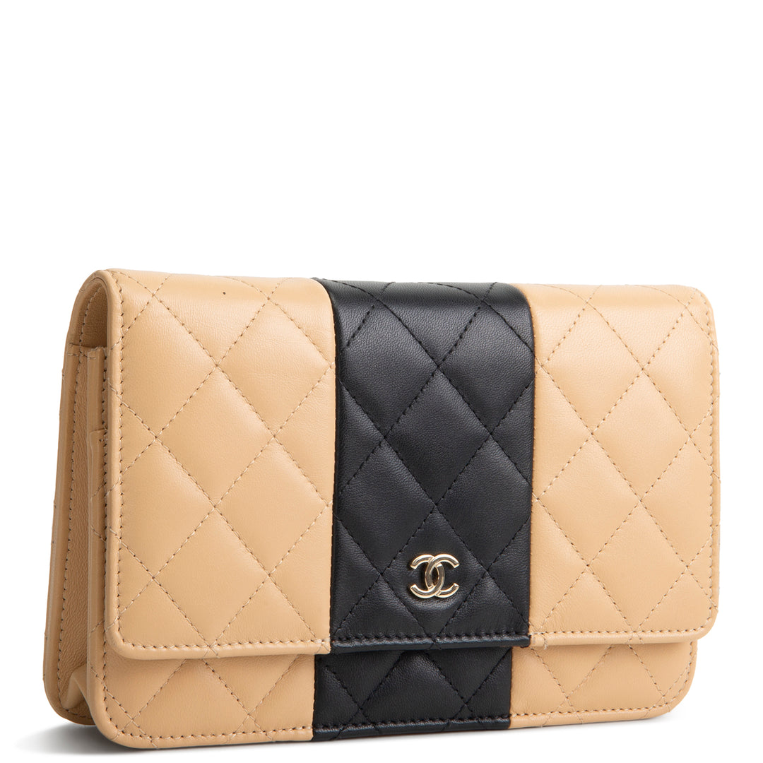 CHANEL Lambskin Bicolor Wallet on Chain - Beige/Black