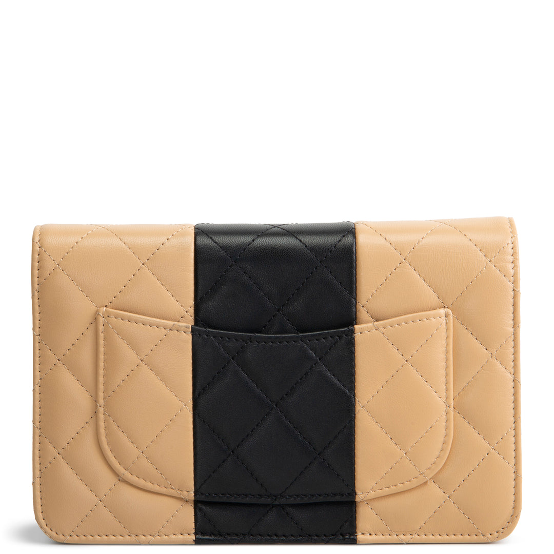 CHANEL Lambskin Bicolor Wallet on Chain - Beige/Black