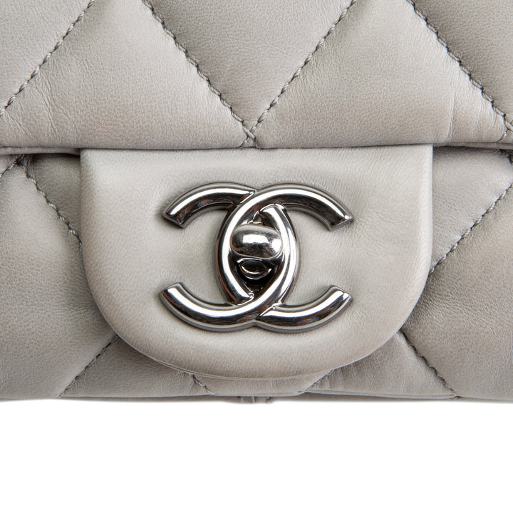 CHANEL Jumbo 3 Accordian Flap Bag