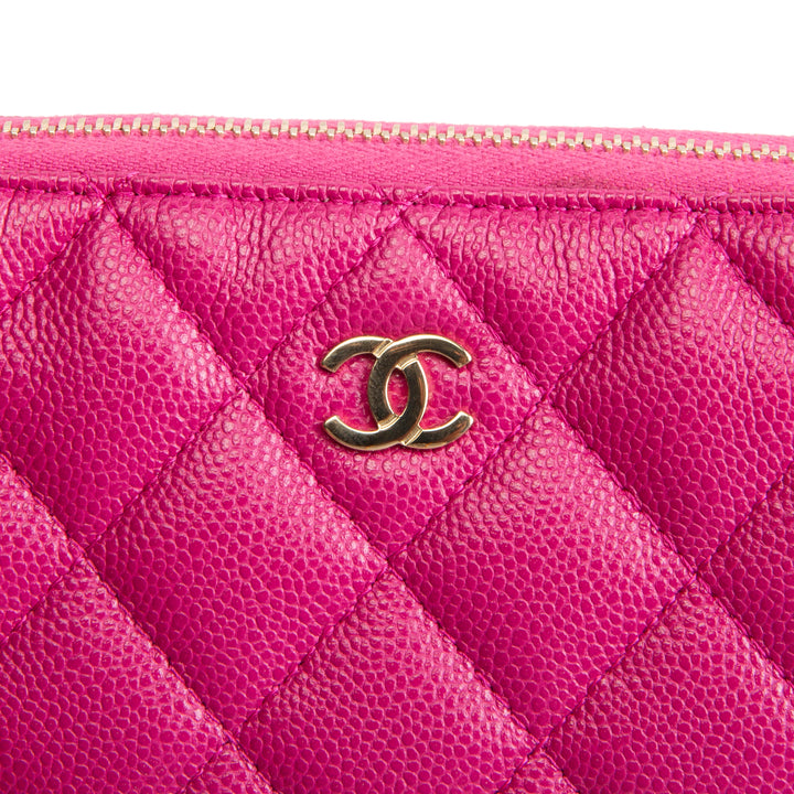 CHANEL Classic Clutch w/ Chain - Quilted Caviar - Pink