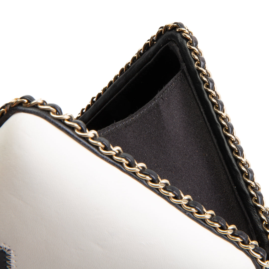 CHANEL Lambskin Logo Clutch On Chain - Black/White