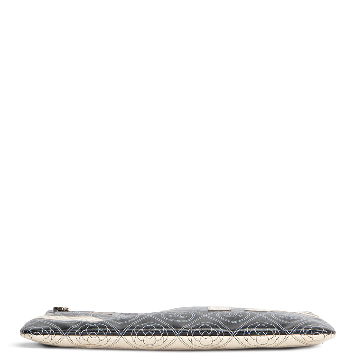 CHANEL Camellia Maxi Pouch - Black/Ivory
