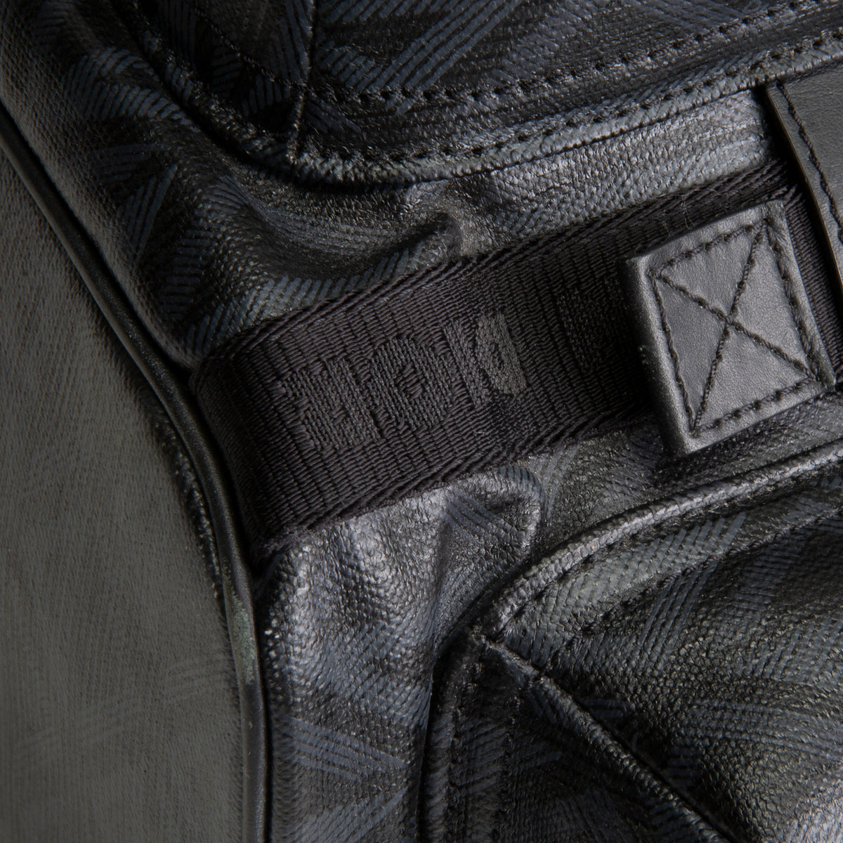 DIOR Men Hit The Road Backpack - CD Diamond Canvas
