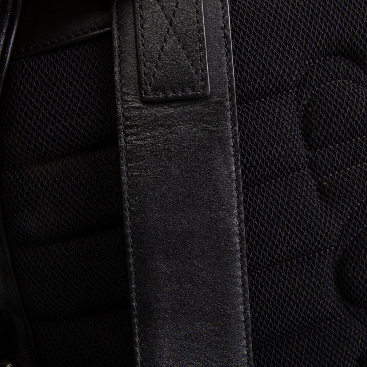 DIOR Men Hit The Road Backpack - CD Diamond Canvas
