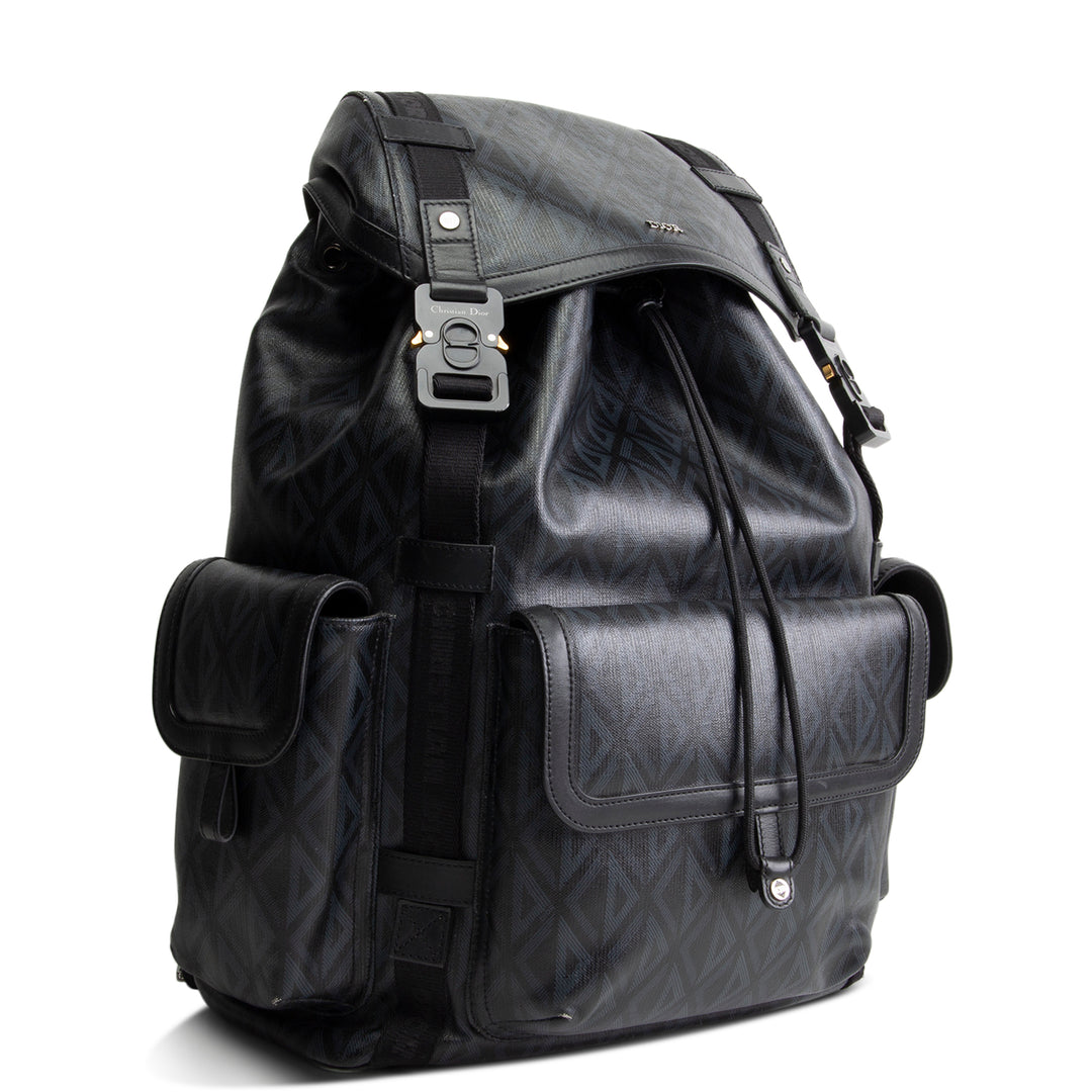 DIOR Men Hit The Road Backpack - CD Diamond Canvas