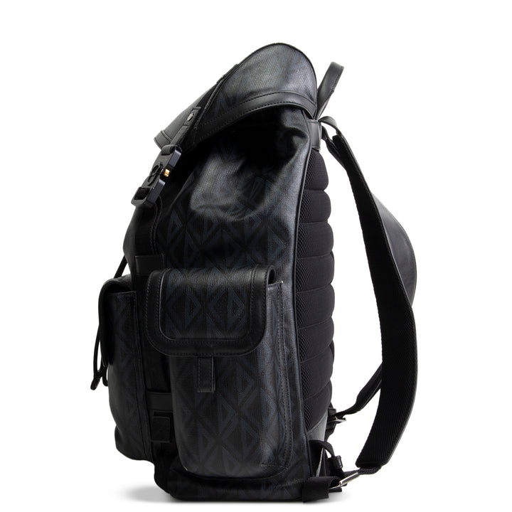 DIOR Men Hit The Road Backpack - CD Diamond Canvas