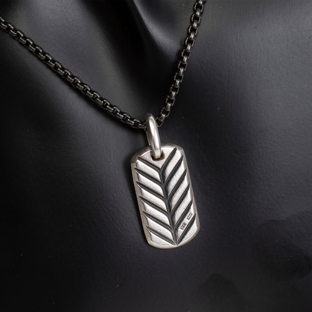 DAVID YURMAN Black Diamonds Chevron Tag w/ Stainless Chain